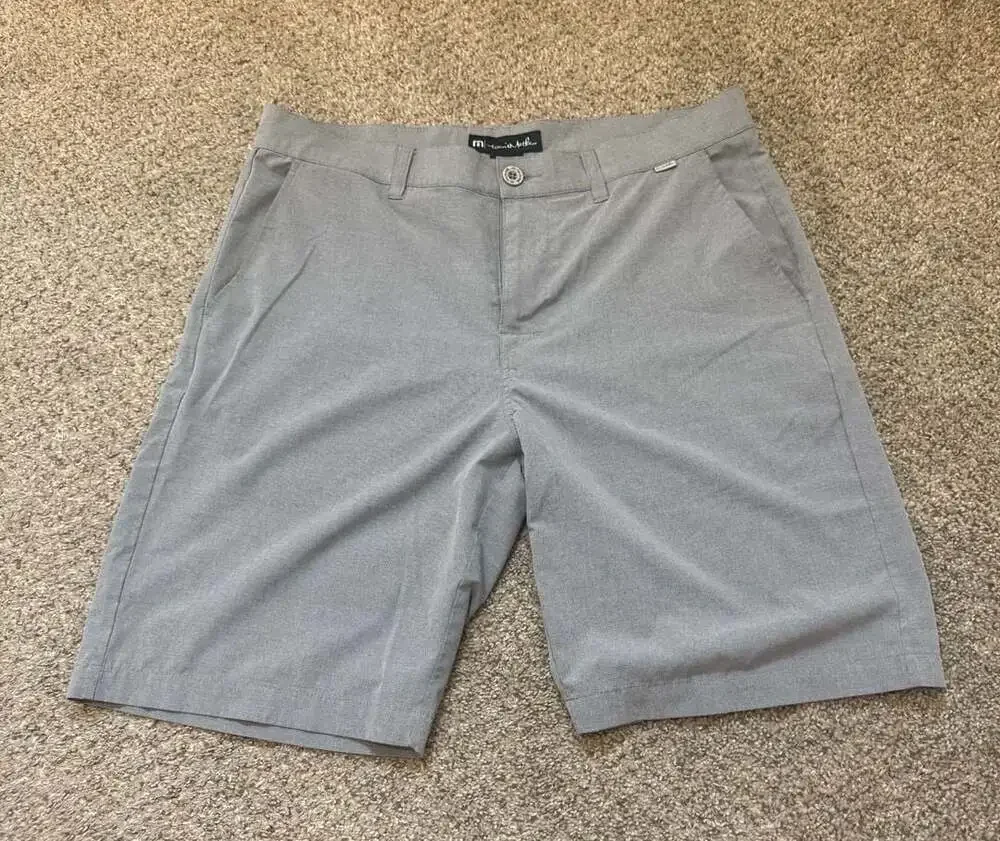 TravisMathew Men's Size 34 Gray Performance Golf Shorts